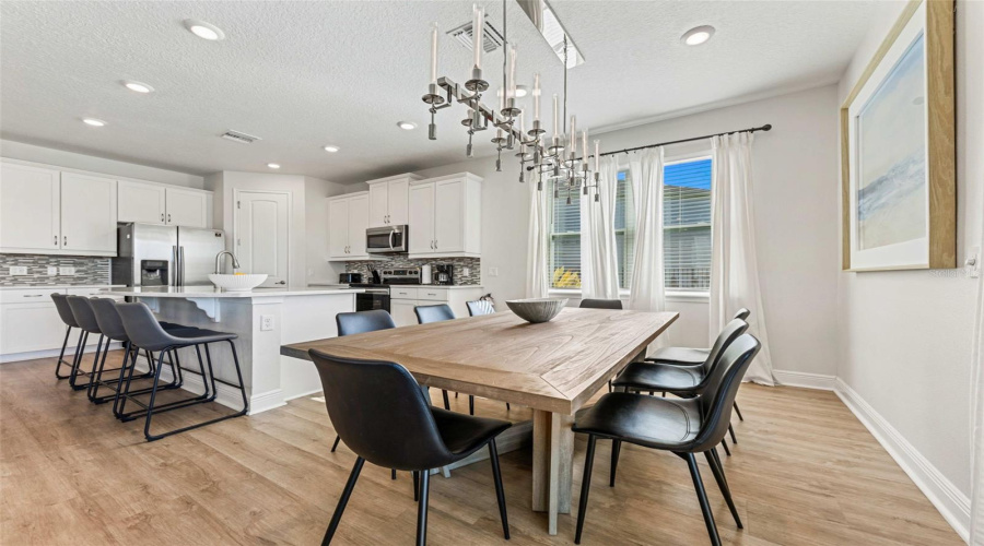 Kissimmee, Florida 34747, 5 Bedroom Bedrooms, ,4 Bathroombathrooms,Residential,For Sale,Southfield,0,Mfro6443787