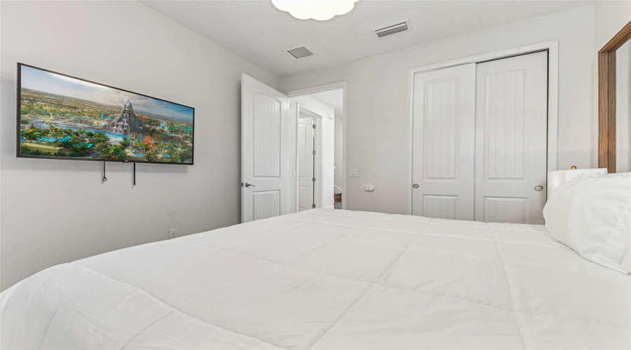 Kissimmee, Florida 34747, 5 Bedroom Bedrooms, ,4 Bathroombathrooms,Residential,For Sale,Southfield,0,Mfro6443787