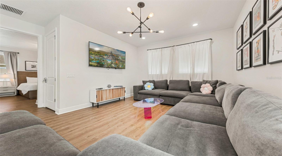 Kissimmee, Florida 34747, 5 Bedroom Bedrooms, ,4 Bathroombathrooms,Residential,For Sale,Southfield,0,Mfro6443787