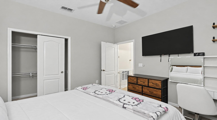 Davenport, Florida 33837, 4 Bedroom Bedrooms, ,2 Bathroombathrooms,Residential,For Sale,Lakeshore,0,Mfrtb8552067