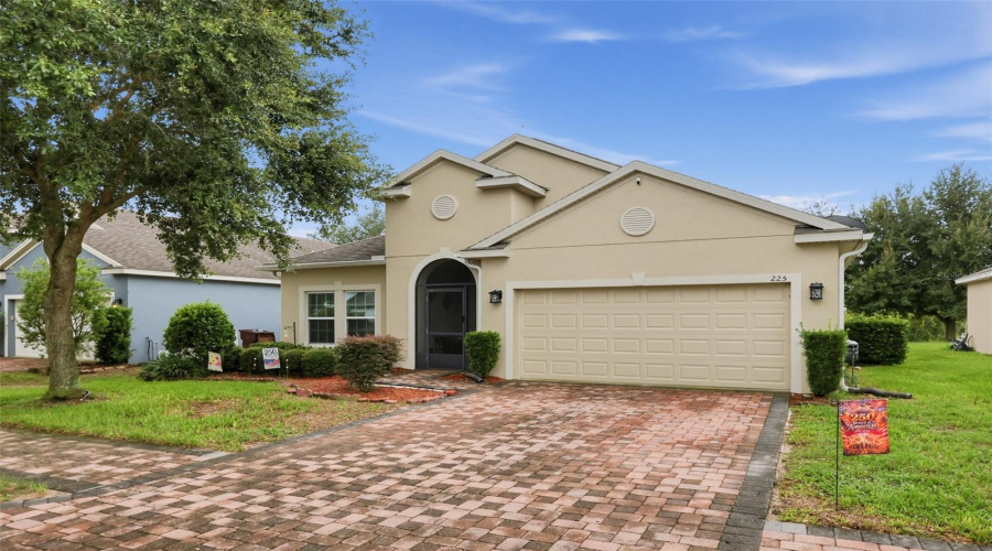 Davenport, Florida 33837, 4 Bedroom Bedrooms, ,2 Bathroombathrooms,Residential,For Sale,Lakeshore,0,Mfrtb8552067