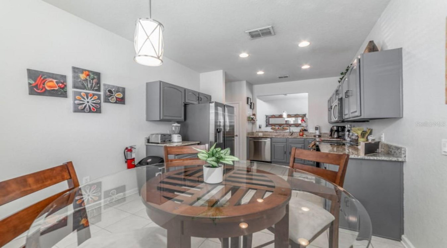 Kissimmee, Florida 34747, 5 Bedroom Bedrooms, ,5 Bathroombathrooms,Residential,For Sale,Teascone,0,Mfro6443467