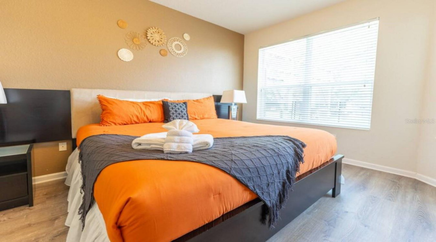 Kissimmee, Florida 34747, 5 Bedroom Bedrooms, ,5 Bathroombathrooms,Residential,For Sale,Teascone,0,Mfro6443467