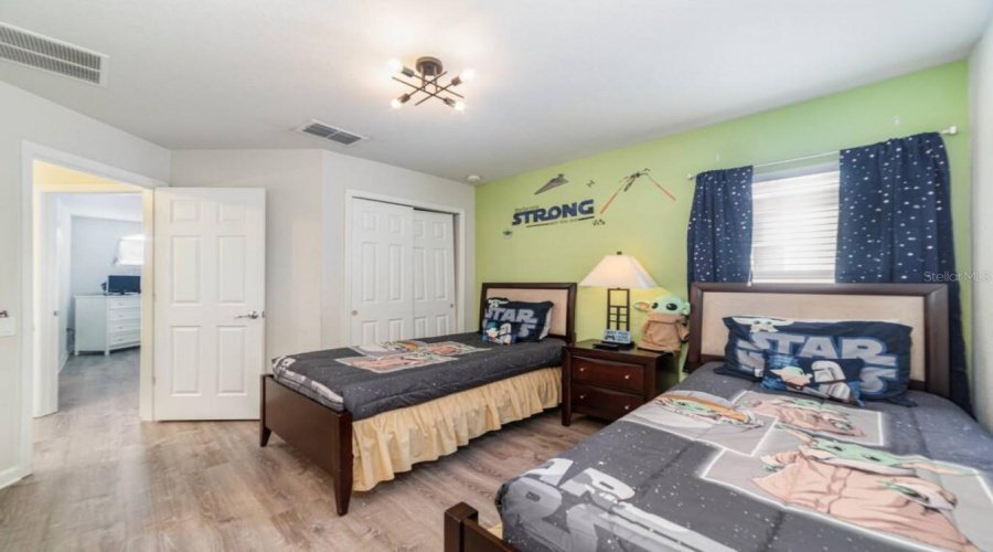 Kissimmee, Florida 34747, 5 Bedroom Bedrooms, ,5 Bathroombathrooms,Residential,For Sale,Teascone,0,Mfro6443467