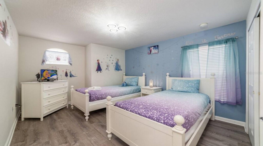 Kissimmee, Florida 34747, 5 Bedroom Bedrooms, ,5 Bathroombathrooms,Residential,For Sale,Teascone,0,Mfro6443467