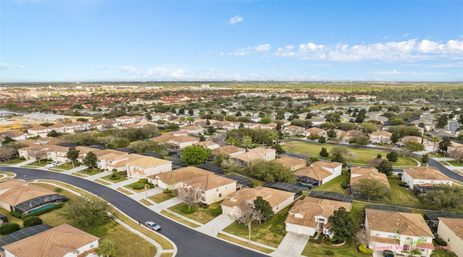 Kissimmee, Florida 34747, 5 Bedroom Bedrooms, ,5 Bathroombathrooms,Residential,For Sale,Teascone,0,Mfro6443467