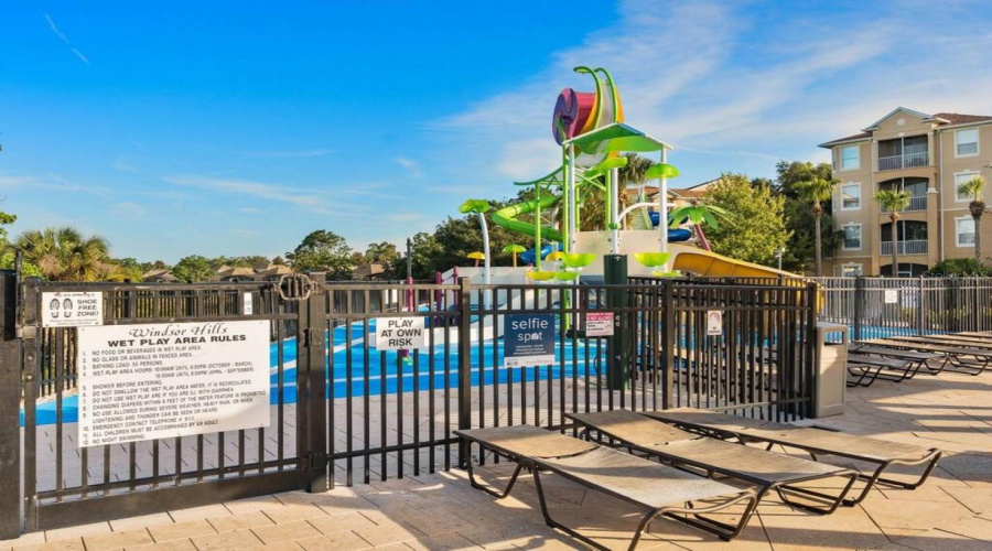 Kissimmee, Florida 34747, 5 Bedroom Bedrooms, ,5 Bathroombathrooms,Residential,For Sale,Teascone,0,Mfro6443467