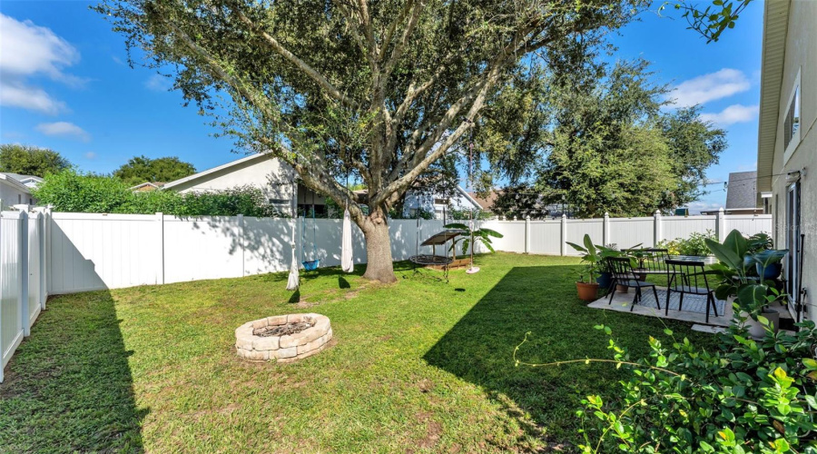 Davenport, Florida 33837, 3 Bedroom Bedrooms, ,2 Bathroombathrooms,Residential,For Sale,Windsor Estates Drive,0,Mfrl4965295