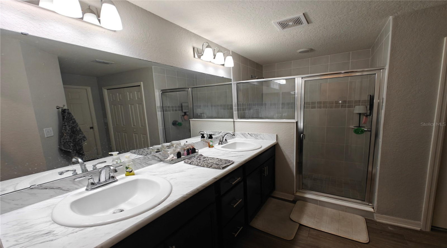 Davenport, Florida 33837, 3 Bedroom Bedrooms, ,2 Bathroombathrooms,Residential,For Sale,Matterhorn,0,Mfro6444715