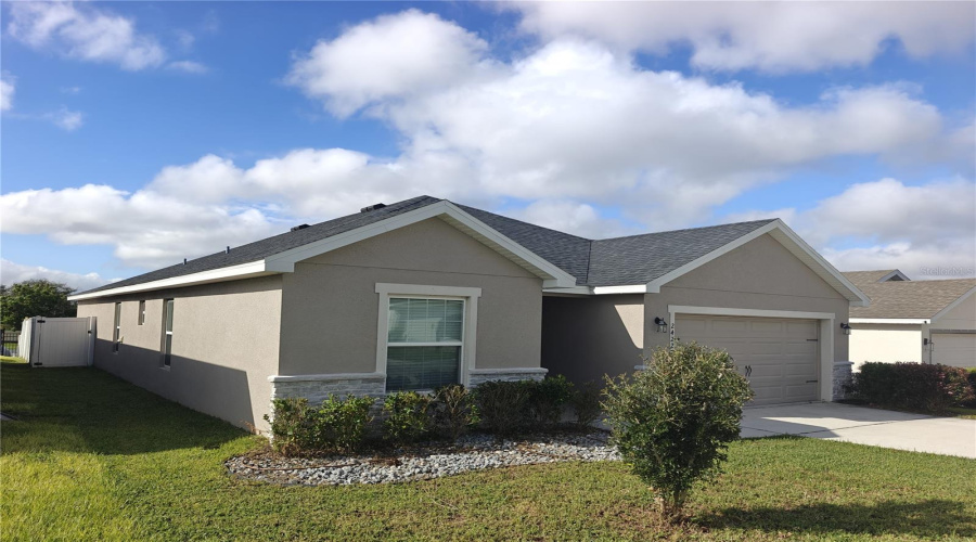 Davenport, Florida 33837, 3 Bedroom Bedrooms, ,2 Bathroombathrooms,Residential,For Sale,Matterhorn,0,Mfro6444715