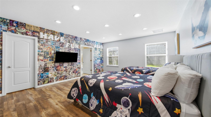Kissimmee, Florida 34747, 5 Bedroom Bedrooms, ,4 Bathroombathrooms,Residential,For Sale,Roccella,0,Mfrtb8552101
