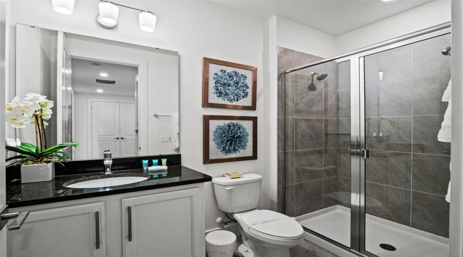 Kissimmee, Florida 34747, 4 Bedroom Bedrooms, ,3 Bathroombathrooms,Residential,For Sale,Titian,0,Mfro6444832