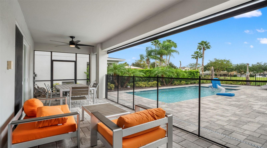 Kissimmee, Florida 34747, 4 Bedroom Bedrooms, ,3 Bathroombathrooms,Residential,For Sale,Titian,0,Mfro6444832