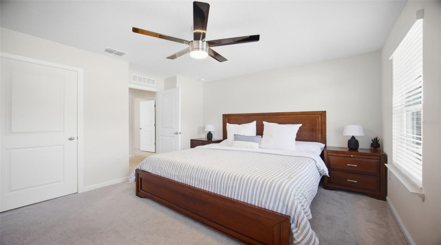 Davenport, Florida 33896, 4 Bedroom Bedrooms, ,3 Bathroombathrooms,Residential,For Sale,Siesta Vista,0,Mfrtb8552145