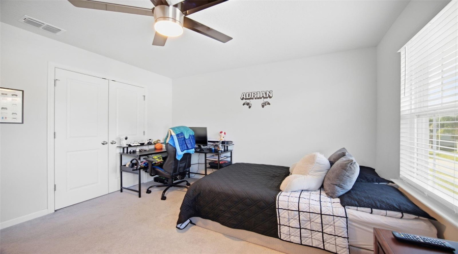 Davenport, Florida 33896, 4 Bedroom Bedrooms, ,3 Bathroombathrooms,Residential,For Sale,Siesta Vista,0,Mfrtb8552145