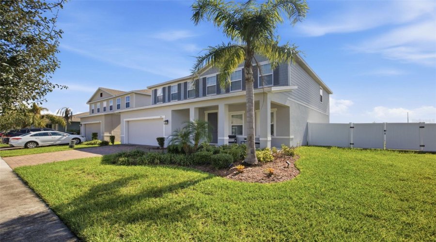 Davenport, Florida 33896, 4 Bedroom Bedrooms, ,3 Bathroombathrooms,Residential,For Sale,Siesta Vista,0,Mfrtb8552145