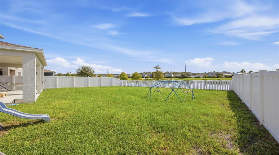 Davenport, Florida 33896, 4 Bedroom Bedrooms, ,3 Bathroombathrooms,Residential,For Sale,Siesta Vista,0,Mfrtb8552145