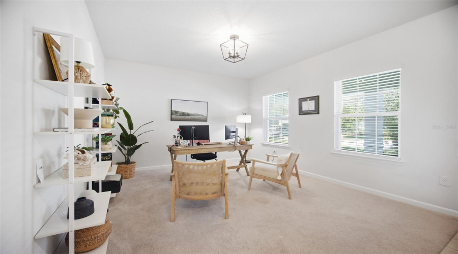 Davenport, Florida 33896, 4 Bedroom Bedrooms, ,3 Bathroombathrooms,Residential,For Sale,Siesta Vista,0,Mfrtb8552145