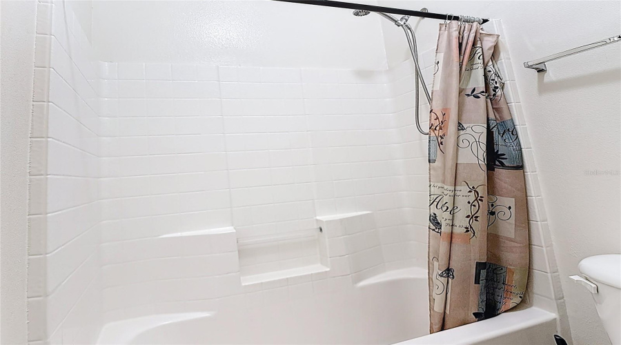 Davenport, Florida 33837, 5 Bedroom Bedrooms, ,3 Bathroombathrooms,Residential,For Sale,Knollwood,0,Mfro6444916