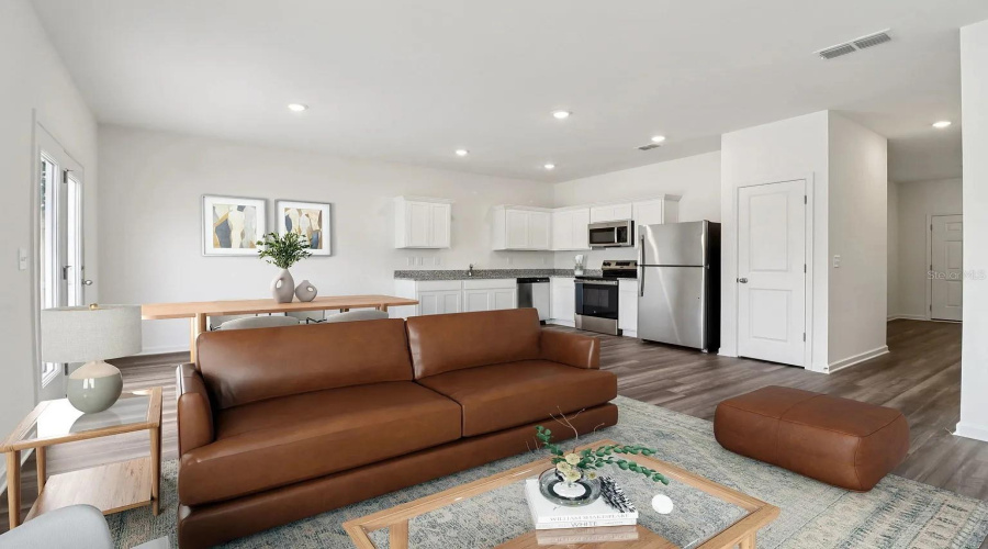 Davenport, Florida 33837, 3 Bedroom Bedrooms, ,2 Bathroombathrooms,Residential,For Sale,Spire,0,Mfro6444871