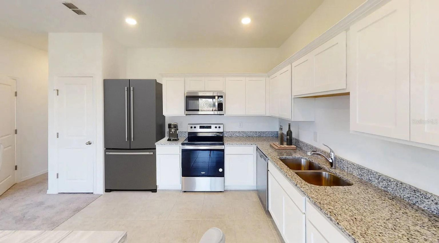 Davenport, Florida 33837, 3 Bedroom Bedrooms, ,2 Bathroombathrooms,Residential,For Sale,Spire,0,Mfro6444871
