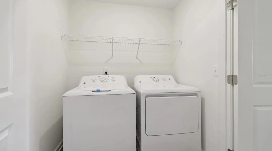 Davenport, Florida 33837, 3 Bedroom Bedrooms, ,2 Bathroombathrooms,Residential,For Sale,Spire,0,Mfro6444871