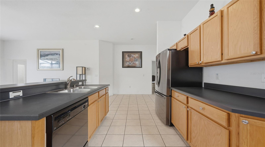Davenport, Florida 33837, 5 Bedroom Bedrooms, ,3 Bathroombathrooms,Residential,For Sale,Cadiz,0,Mfro6444073