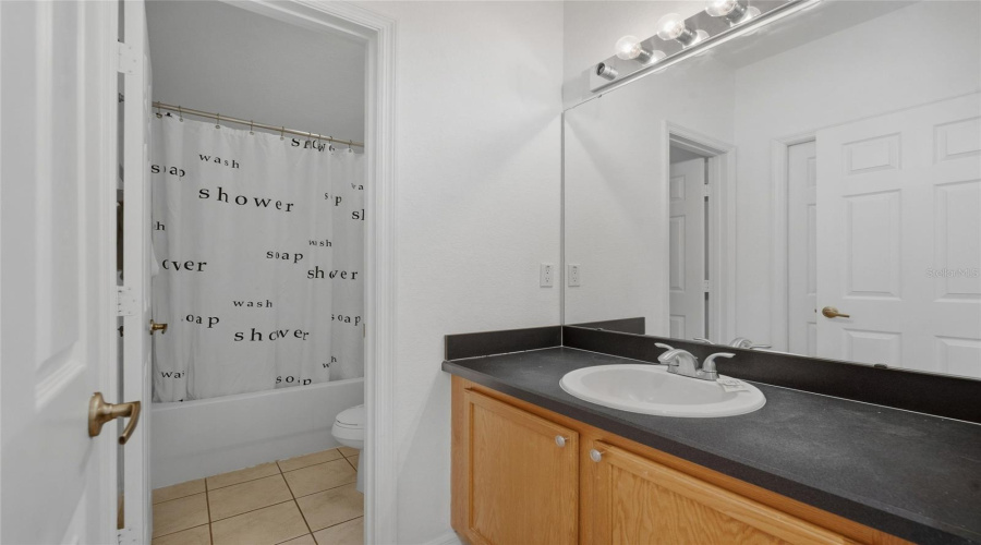 Davenport, Florida 33837, 5 Bedroom Bedrooms, ,3 Bathroombathrooms,Residential,For Sale,Cadiz,0,Mfro6444073