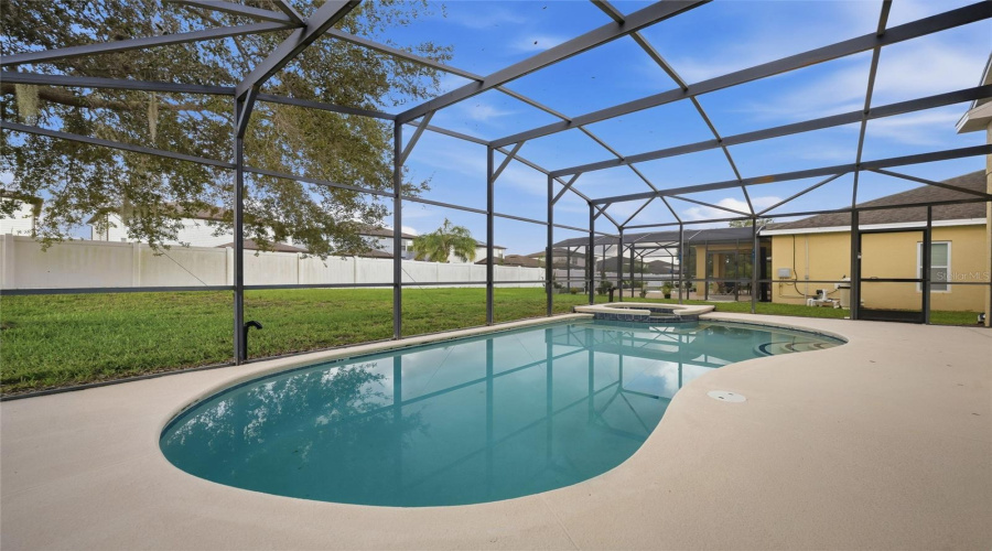 Davenport, Florida 33837, 5 Bedroom Bedrooms, ,3 Bathroombathrooms,Residential,For Sale,Cadiz,0,Mfro6444073