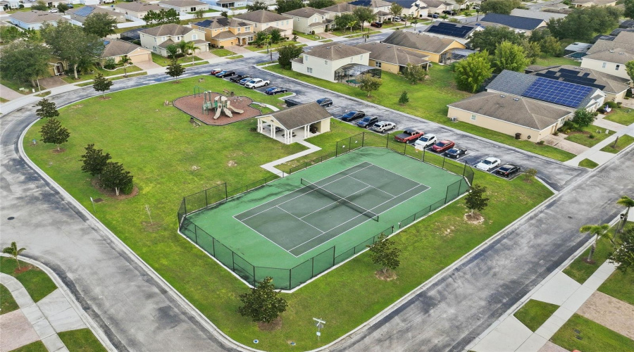 Davenport, Florida 33837, 5 Bedroom Bedrooms, ,3 Bathroombathrooms,Residential,For Sale,Cadiz,0,Mfro6444073