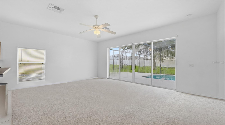 Davenport, Florida 33837, 5 Bedroom Bedrooms, ,3 Bathroombathrooms,Residential,For Sale,Cadiz,0,Mfro6444073