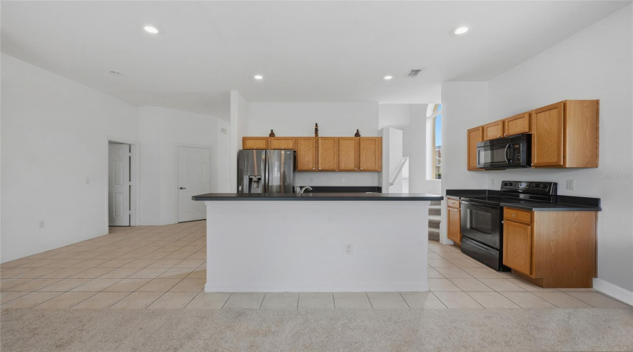 Davenport, Florida 33837, 5 Bedroom Bedrooms, ,3 Bathroombathrooms,Residential,For Sale,Cadiz,0,Mfro6444073
