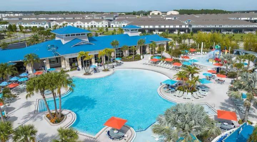 Davenport, Florida 33897, 5 Bedroom Bedrooms, ,4 Bathroombathrooms,Residential,For Sale,Lana,0,Mfro6379542