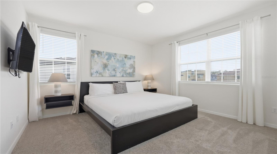 Kissimmee, Florida 34747, 9 Bedroom Bedrooms, ,6 Bathroombathrooms,Residential,For Sale,Tropical Haven,0,Mfro6441428