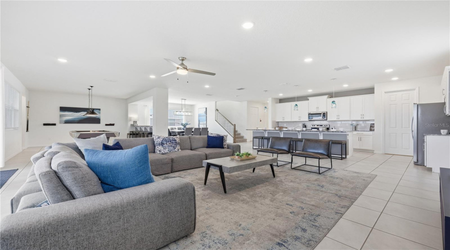 Kissimmee, Florida 34747, 9 Bedroom Bedrooms, ,6 Bathroombathrooms,Residential,For Sale,Tropical Haven,0,Mfro6441428