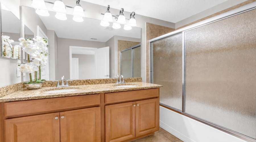 Kissimmee, Florida 34747, 4 Bedroom Bedrooms, ,3 Bathroombathrooms,Residential,For Sale,California Palm,0,Mfro6429230