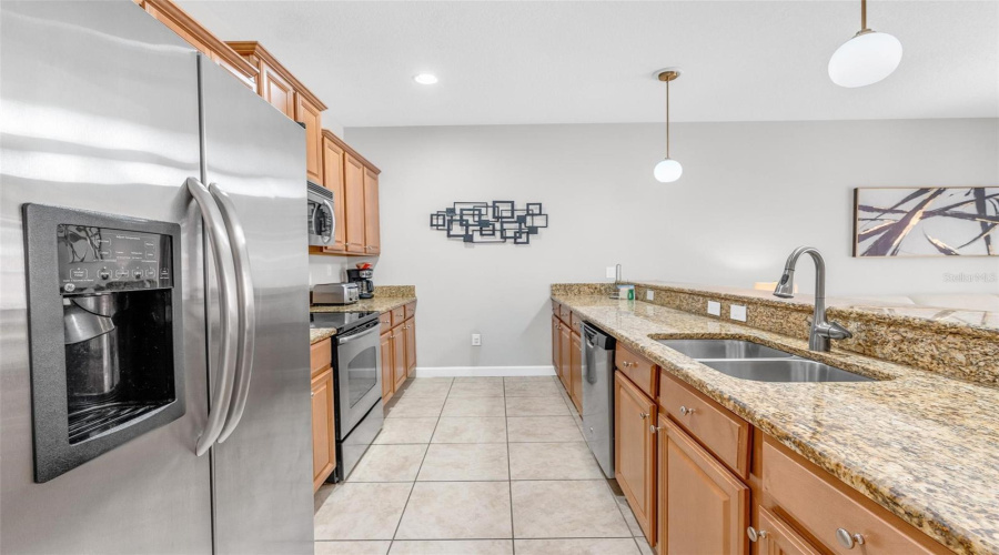 Kissimmee, Florida 34747, 4 Bedroom Bedrooms, ,3 Bathroombathrooms,Residential,For Sale,California Palm,0,Mfro6429230