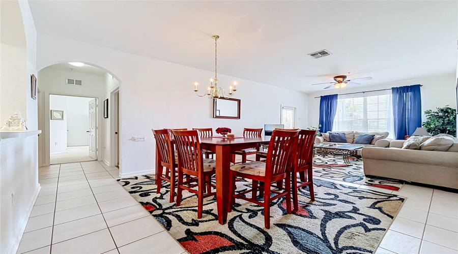 Kissimmee, Florida 34747, 3 Bedroom Bedrooms, ,2 Bathroombathrooms,Residential,For Sale,Comrow,0,Mfro6444984
