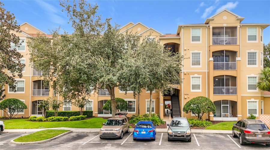 Kissimmee, Florida 34747, 3 Bedroom Bedrooms, ,2 Bathroombathrooms,Residential,For Sale,Comrow,0,Mfro6444984