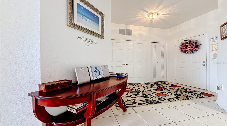 Kissimmee, Florida 34747, 3 Bedroom Bedrooms, ,2 Bathroombathrooms,Residential,For Sale,Comrow,0,Mfro6444984