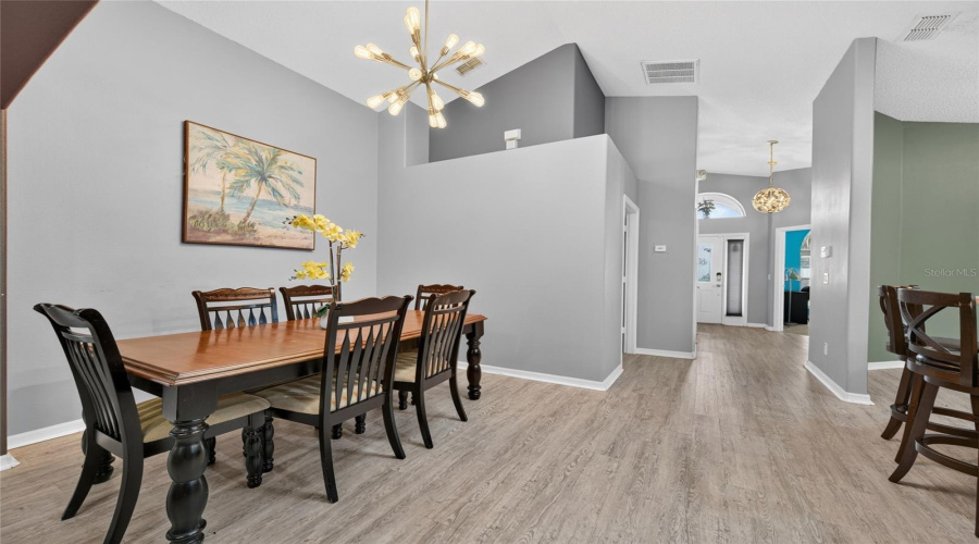Kissimmee, Florida 34747, 5 Bedroom Bedrooms, ,4 Bathroombathrooms,Residential,For Sale,Oneida,0,Mfro6443443