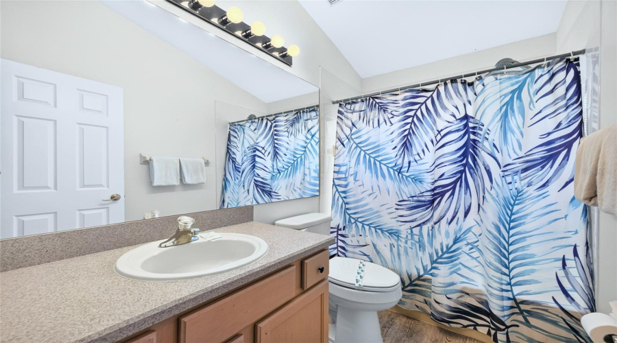 Kissimmee, Florida 34747, 5 Bedroom Bedrooms, ,4 Bathroombathrooms,Residential,For Sale,Oneida,0,Mfro6443443