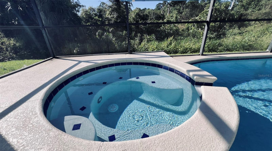 Sparkling Heated Spa
