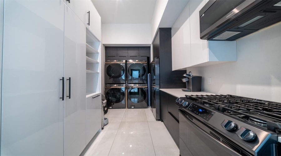 Reunion, Florida 34747, 10 Bedroom Bedrooms, ,10 Bathroombathrooms,Residential,For Sale,Golden Bear,0,Mfro6444760