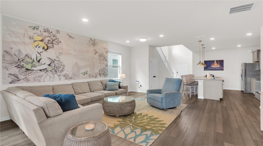 Davenport, Florida 33897, 6 Bedroom Bedrooms, ,4 Bathroombathrooms,Residential,For Sale,Kona,0,Mfro6444064