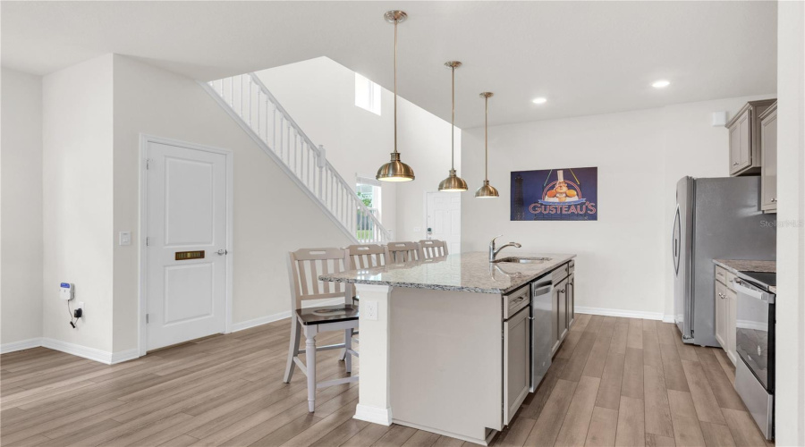 Davenport, Florida 33897, 6 Bedroom Bedrooms, ,4 Bathroombathrooms,Residential,For Sale,Kona,0,Mfro6444064