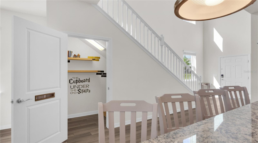 Davenport, Florida 33897, 6 Bedroom Bedrooms, ,4 Bathroombathrooms,Residential,For Sale,Kona,0,Mfro6444064
