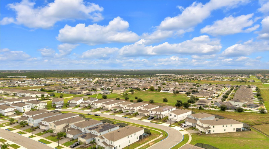 Davenport, Florida 33897, 6 Bedroom Bedrooms, ,4 Bathroombathrooms,Residential,For Sale,Kona,0,Mfro6444064