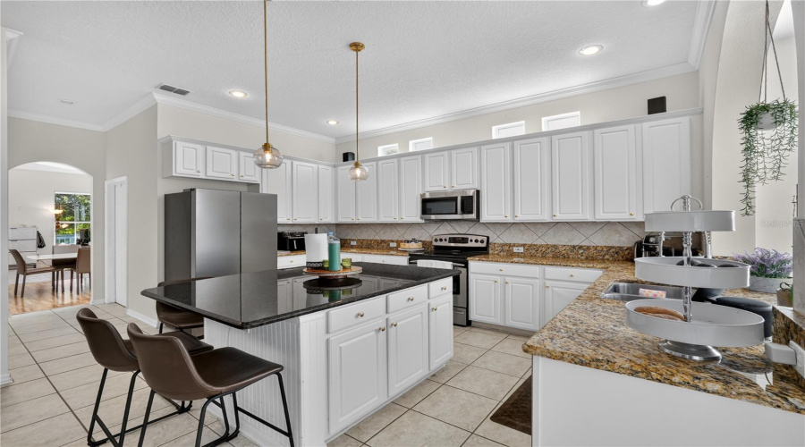 Celebration, Florida 34747, 4 Bedroom Bedrooms, ,4 Bathroombathrooms,Residential,For Sale,Waterside,0,Mfrs5158331