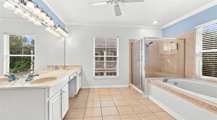 Celebration, Florida 34747, 4 Bedroom Bedrooms, ,4 Bathroombathrooms,Residential,For Sale,Waterside,0,Mfrs5158331